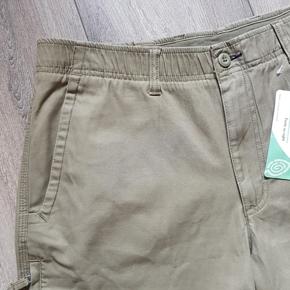 35W NWT L.L.Bean Tencel Shorts - Picture 7 of 8